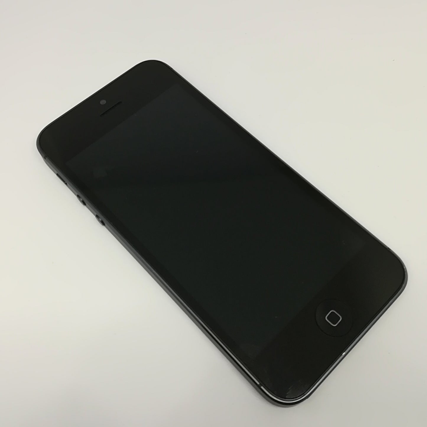 Apple iPhone 5 16GB Space Grey EE