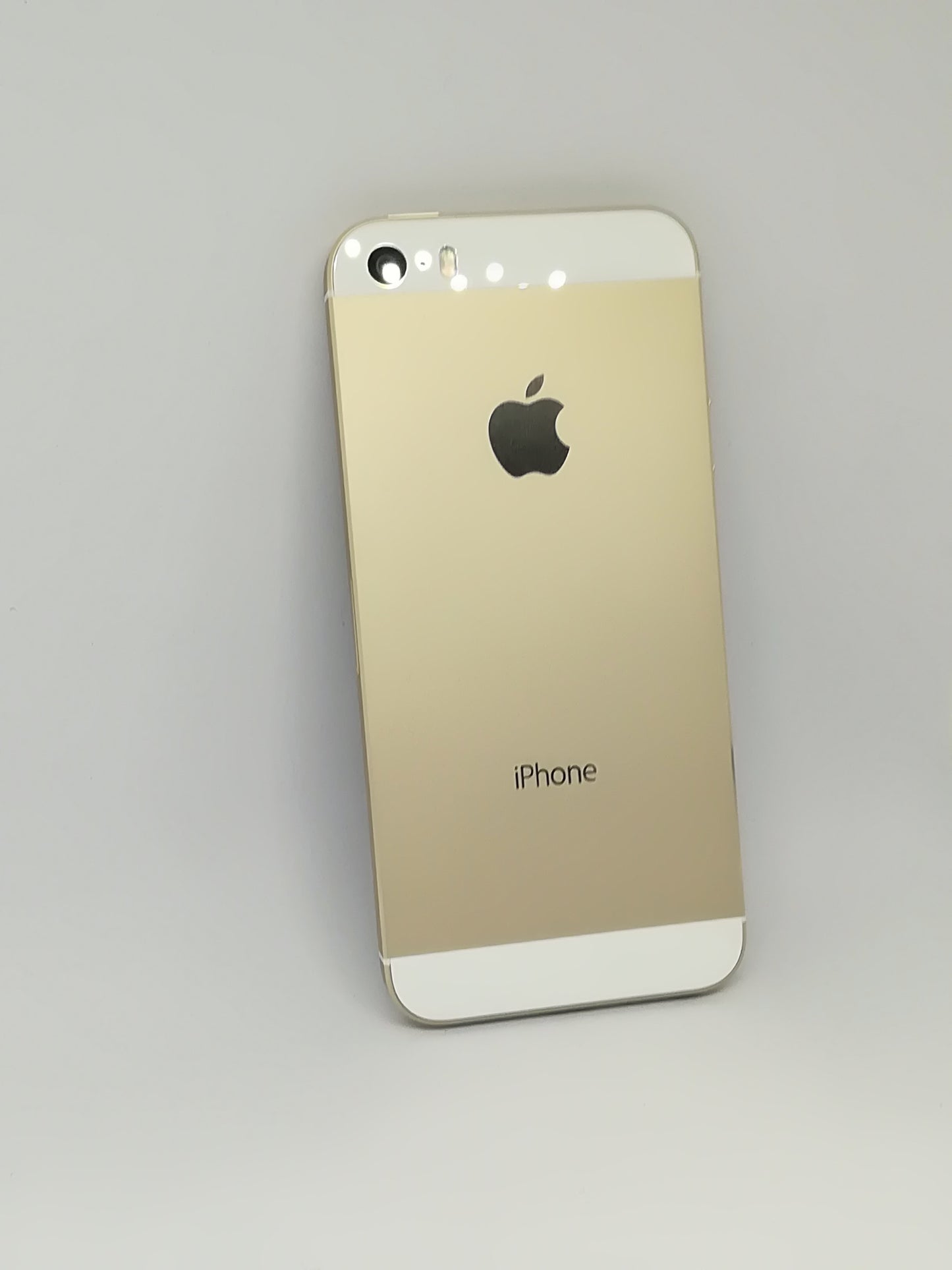 Apple iPhone 5s 16GB Gold Unlocked